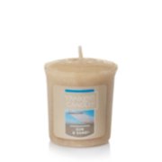 sun and sand brown candles