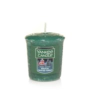 magical frosted forest green candles image number 1