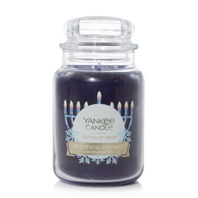 There's an amazing sale happening at Yankee Candle right now—and it's just  in time for fall