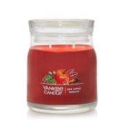 red apple wreath signature jar candle with lid