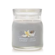 smoked vanilla and cashmere signature jar candle with lid image number 1