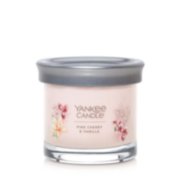 jar candle pink cherry and vanilla