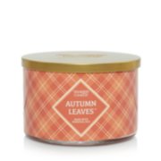 Yankee Candle in autumn leaves scent