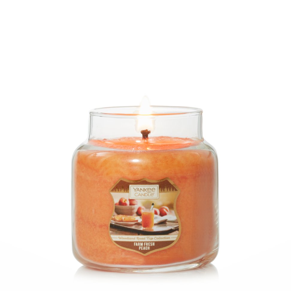 farm fresh peach medium jar candle