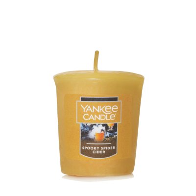 RRP £26 Yankee Candle 9 votive/samplers and 2 Yankee candle bucket holders Set 