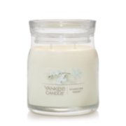sparkling snow signature medium jar candle with lid image number 1