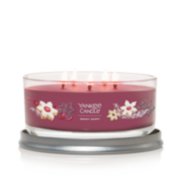 merry berry signature five wick candle image number 2