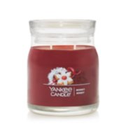 merry berry signature medium jar candle image number 1