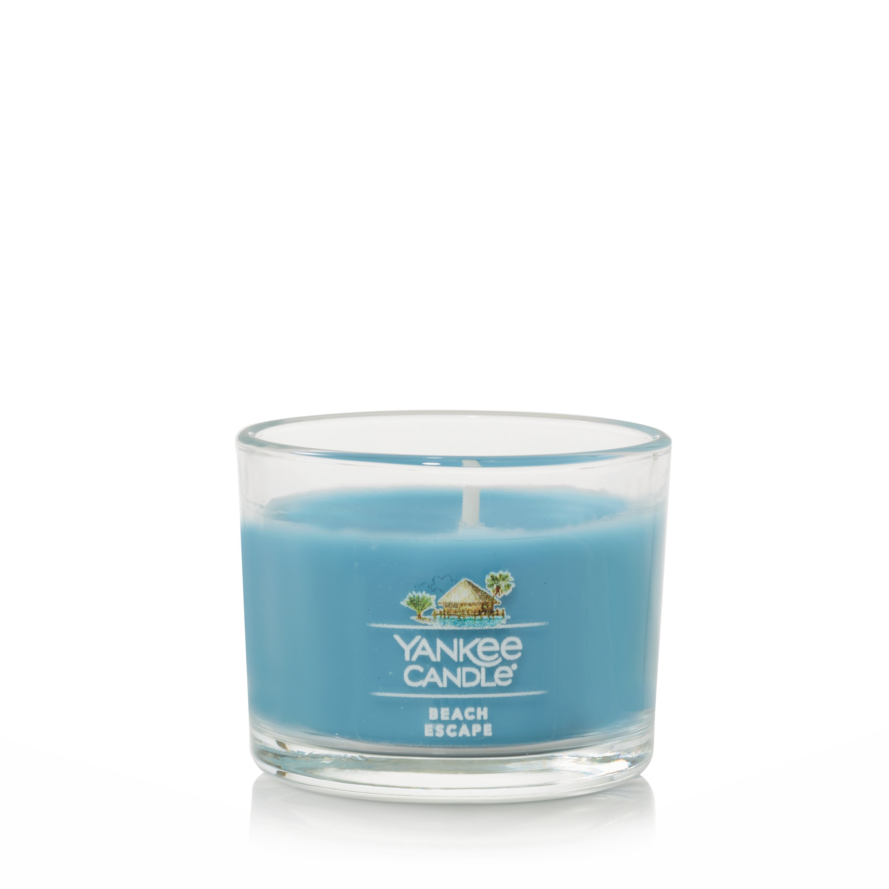 Yankee Candle Beach Escape - Escape to the beach scented votive candle 49 g  - VMD parfumerie - drogerie