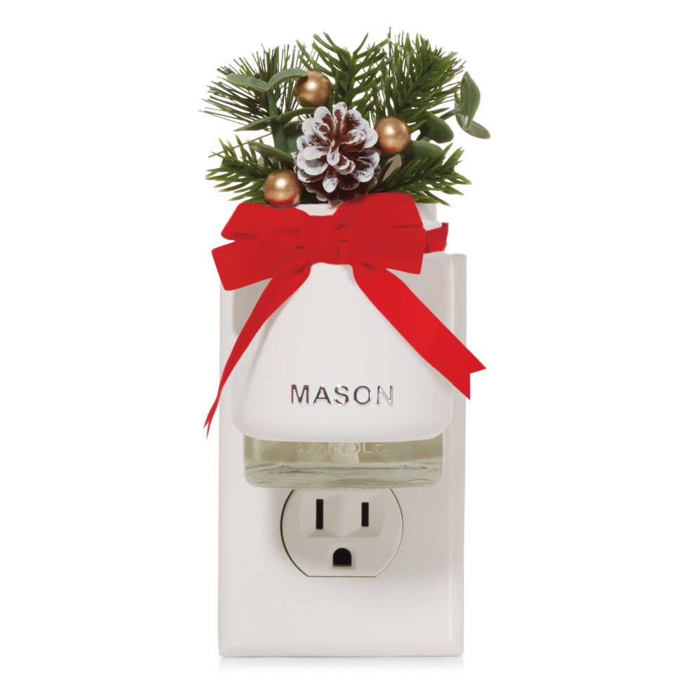 fragrance diffuser plug-in in outlet
