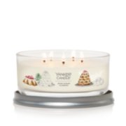 spun sugar flurries signature five wick candle image number 2