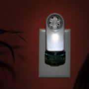 moroccan scentplug fan plugged into outlet image number 3