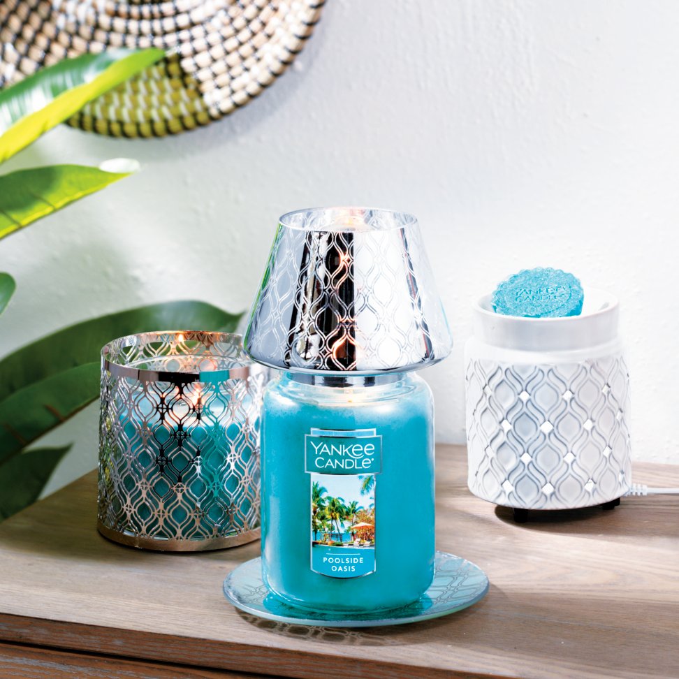 poolside oasis large jar with candle on tray and wax melt with electric warmer and regular tumbler with holder on table