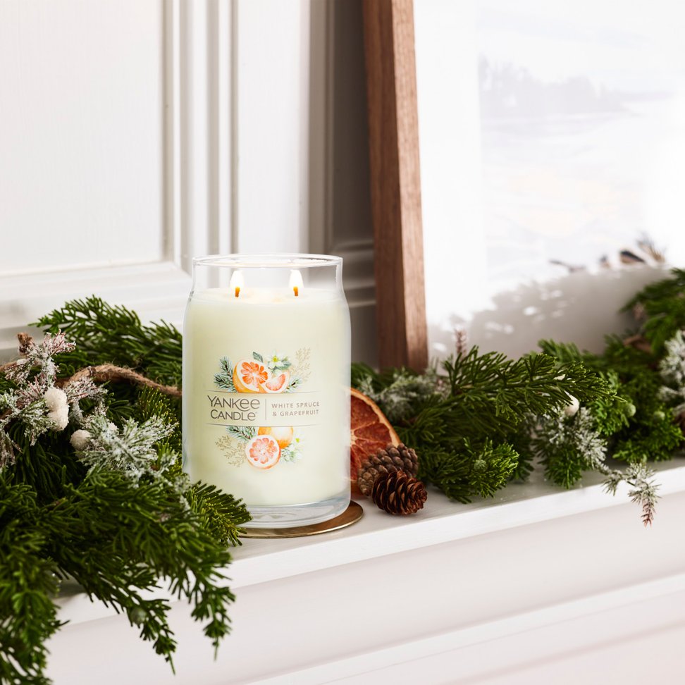 white spruce and grapefruit signature large jar candle with garland