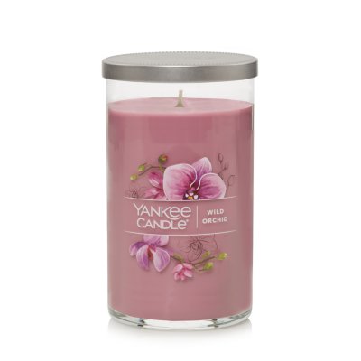 Yankee Candle Scented Candle | Singing Carols Medium Jar Candle | Up to 75  Hours Burn Time