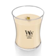 Fireside Treat Candle with Crackling WoodWick - Sweet Vanilla, Marshmallow,  Cedarwood, Amber, Woody Scent - Long-Lasting and Safe - Elegant Black Glass  Tumbler with Wooden Lid - 60+ Hour Burn Time – Honeybear Handcrafted