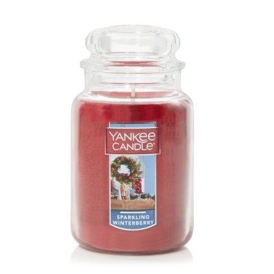 Yankee Candle has released its Christmas collection including scents such  as Singing Carols and Holiday Morning