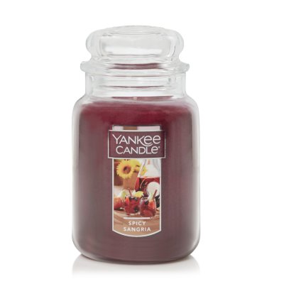 Tons of fall Yankee Candles are on sale on  right now