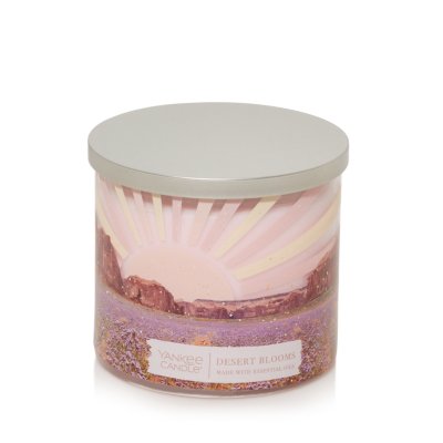 Yankee Candle 3-Wick Candle, Pink Sands, 18oz - Up to 50 Hours