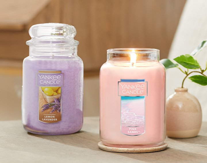 Hurry! Tons of holiday-scented Yankee Candles are on sale on  right  now
