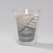 chesapeake bay candle home scents collection snuggly sweater medium jar candle image number 2