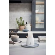 ultrasonic diffuser on kitchen table image number 5