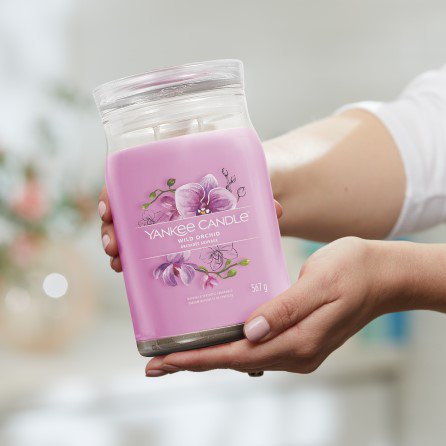 Large Wild Orchid Signature Candle
